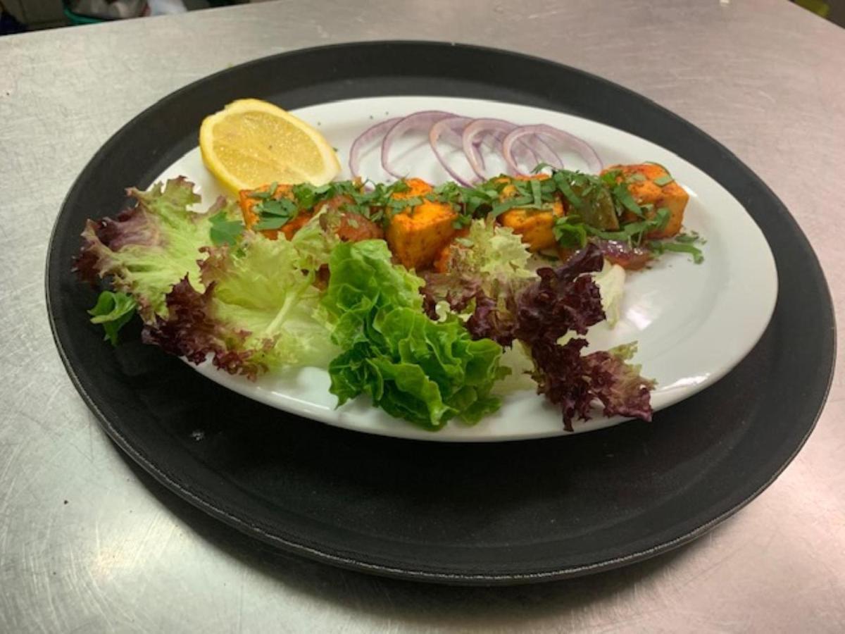 Mountain Creek Motel Bar & Restaurant Mount Beauty Εξωτερικό φωτογραφία