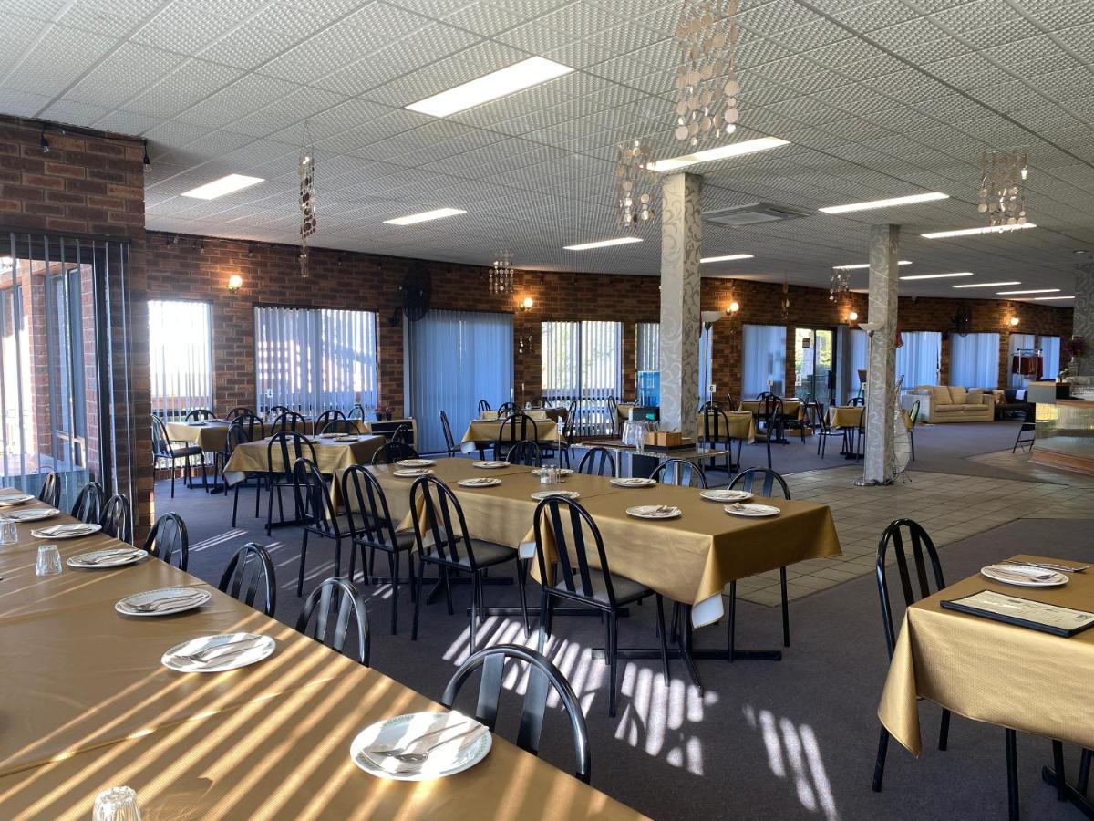 Mountain Creek Motel Bar & Restaurant Mount Beauty Εξωτερικό φωτογραφία